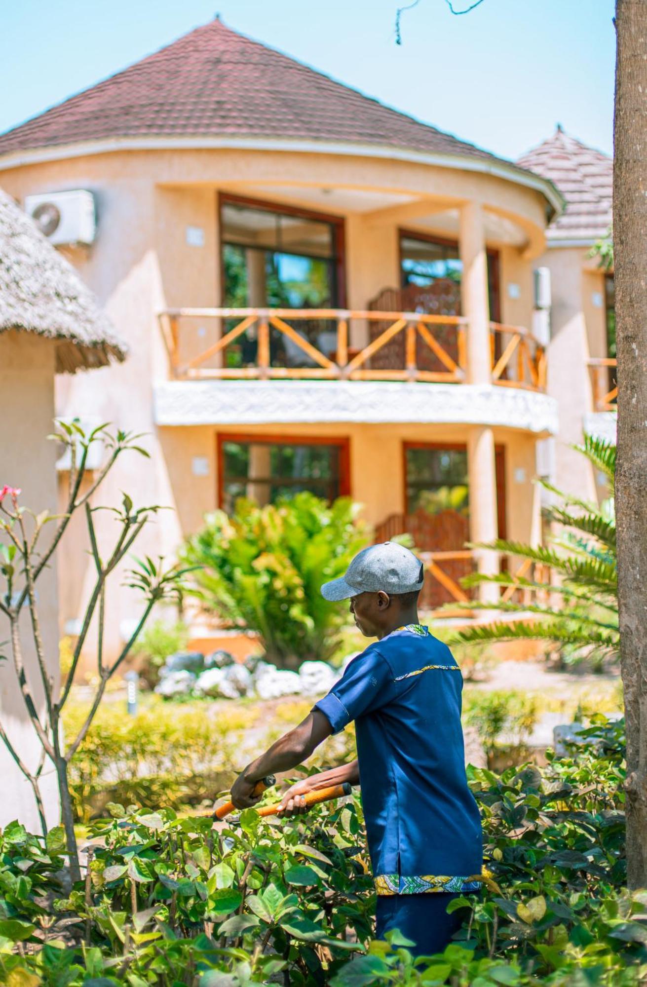 Sansi Kae Beach Resort Michamvi Exterior foto